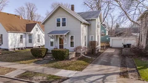 Exterior - 308 S State St, Bloomington, IL 61701 photo 3 of 13