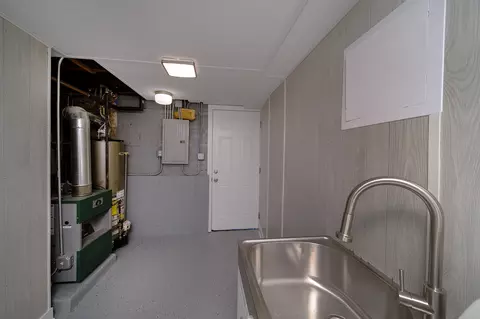 Kitchen - 369 Amherst Ave, Des Plaines, IL 60016 photo 6 of 6