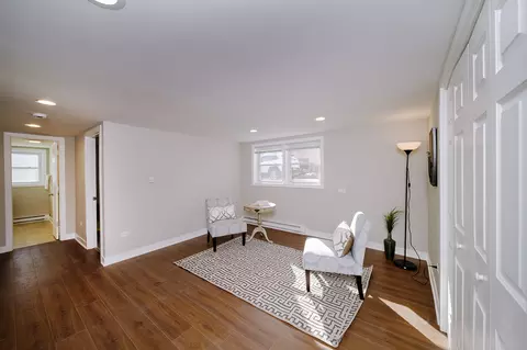Living - 369 Amherst Ave, Des Plaines, IL 60016 photo 7 of 7