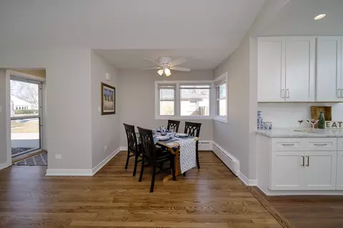 Dining - 369 Amherst Ave, Des Plaines, IL 60016 photo 2 of 3
