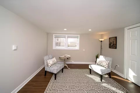Living - 369 Amherst Ave, Des Plaines, IL 60016 photo 6 of 7
