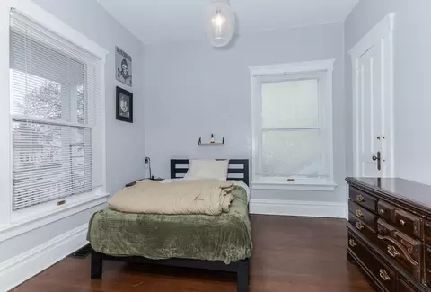 Bedroom - 1211 E Jefferson St, Bloomington, IL 61701 photo 1 of 5