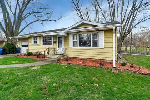 623 1st Ave, Morris, IL 60450