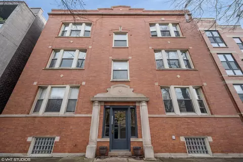 2307 W Roscoe St #3, Chicago, IL 60618