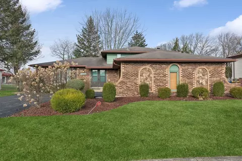 20628 Bensley Ave, Lynwood, IL 60411