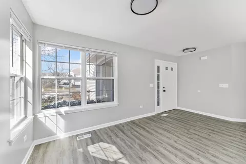 Living - 856 Brompton Ct, Carol Stream, IL 60188 photo 1 of 3