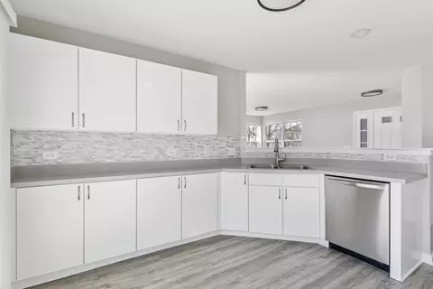 Kitchen - 856 Brompton Ct, Carol Stream, IL 60188 photo 4 of 4