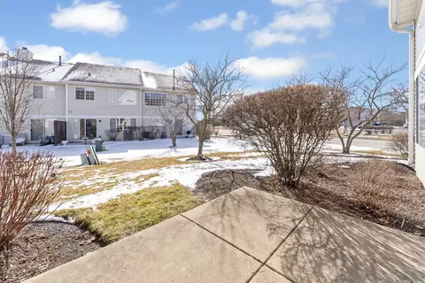 Exterior - 856 Brompton Ct, Carol Stream, IL 60188 photo 5 of 5