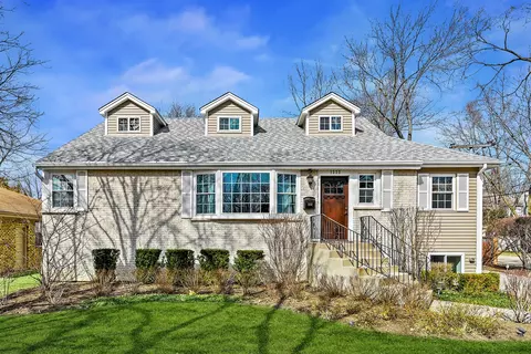 1332 Greenwood Ave, Deerfield, IL 60015