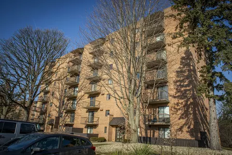 5970 Lake Bluff Dr #502, Tinley Park, IL 60477