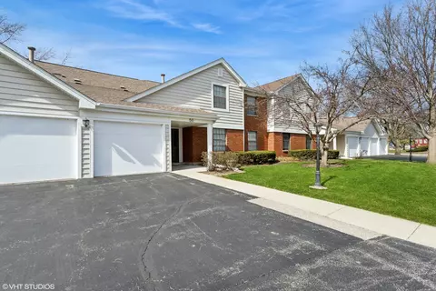 50 Lambert Dr #D2, Schaumburg, IL 60193