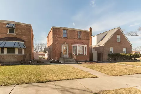 830 Marshall Ave, Bellwood, IL 60104