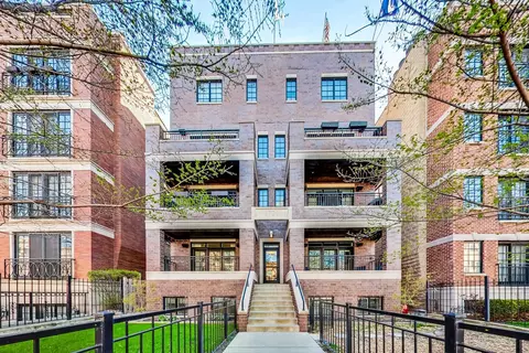 3729 N Wilton Ave #1N, Chicago, IL 60613