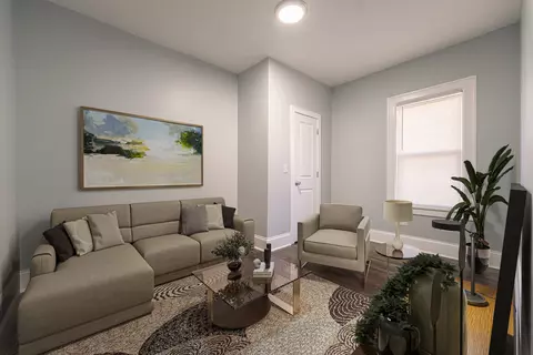 Living - 15521 Vine Ave, Harvey, IL 60426 photo 2 of 3