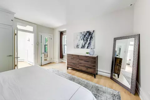 Bedroom - 17 E Scott St, Chicago, IL 60610 photo 8 of 10