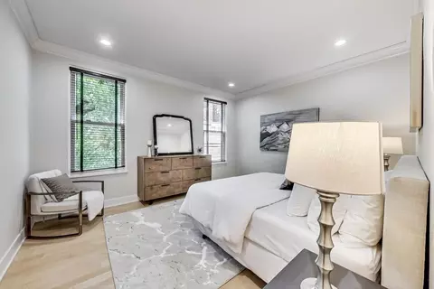 Bedroom - 17 E Scott St, Chicago, IL 60610 photo 3 of 10
