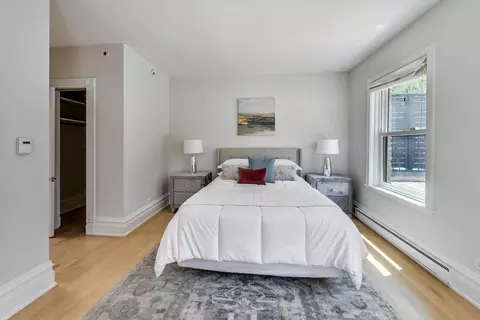 Bedroom - 17 E Scott St, Chicago, IL 60610 photo 9 of 10