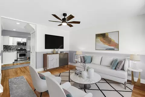 Living - 10029 S Crandon Ave, Chicago, IL 60617 photo 1 of 2