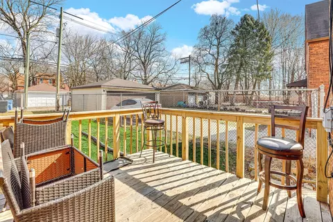 Exterior - 10029 S Crandon Ave, Chicago, IL 60617 photo 4 of 7