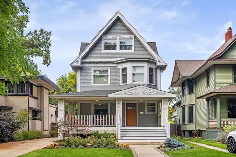 617 N Kenilworth Ave, Oak Park, IL 60302