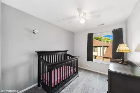 Bedroom - 1033 Harbour Ct #2B, Wheeling, IL 60090 photo 5 of 5