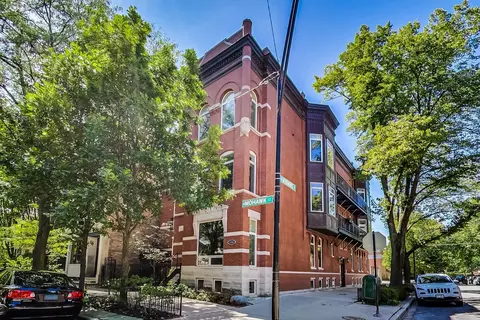 1756 N Mohawk St #1E, Chicago, IL 60614