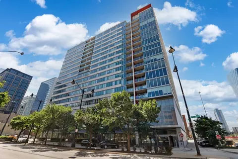 659 W Randolph St #412, Chicago, IL 60661