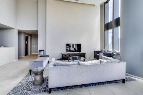 Living - 60 E Monroe St #3803, Chicago, IL 60603 photo 6 of 7