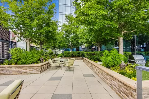 Exterior - 60 E Monroe St #3803, Chicago, IL 60603 photo 15 of 18