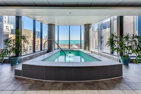 Exterior - 60 E Monroe St #3803, Chicago, IL 60603 photo 9 of 18