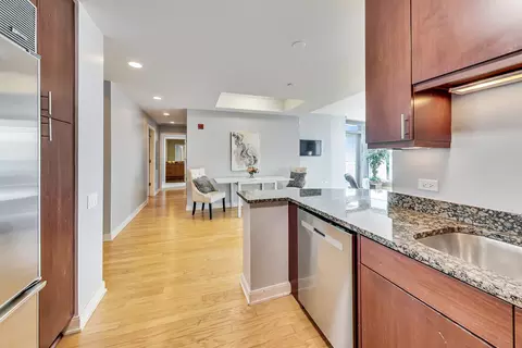 Kitchen - 60 E Monroe St #3803, Chicago, IL 60603 photo 4 of 7