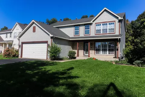 Exterior - 2852 Sun Valley Dr, Plainfield, IL 60586 photo 2 of 9