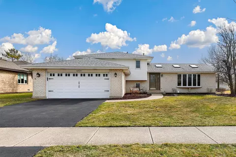 16939 84th Ave, Tinley Park, IL 60477