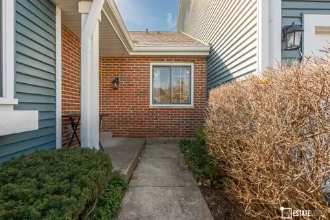 158 E Springbrook Dr, Bloomingdale, IL 60108 photo 15