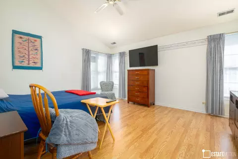 158 E Springbrook Dr, Bloomingdale, IL 60108 photo 11