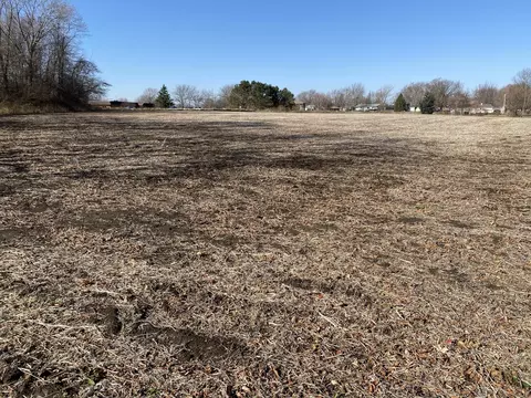 000 Resource Ln, Genoa, IL 60135 photo 4