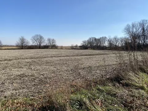 000 Resource Ln, Genoa, IL 60135 photo 3