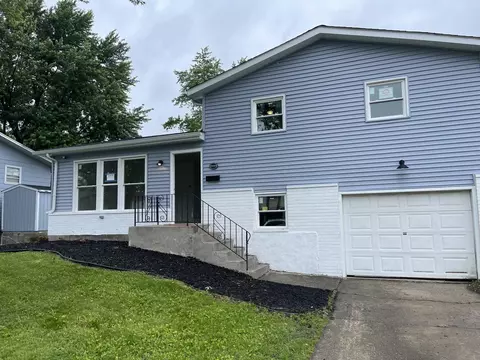 19000 Birch Ave, Country Club Hills, IL 60478