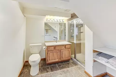 Bath - 3316 Millstream Rd, Marengo, IL 60152 photo 4 of 4