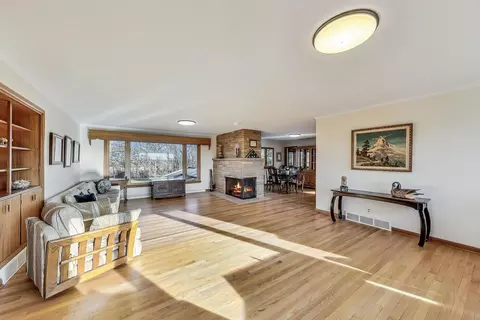 Living - 3316 Millstream Rd, Marengo, IL 60152 photo 1 of 5