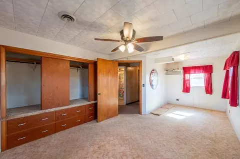 Living - 505 E 3rd St, Leaf River, IL 61047 photo 1 of 1