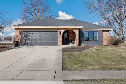 17700 S Iroquois Trce, Tinley Park, IL 60477