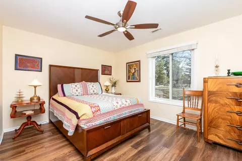 Bedroom - 1606 Thames Ct #A, Wheaton, IL 60189 photo 1 of 1