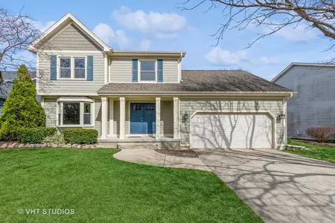 5 Spinnaker Ct, Third Lake, IL 60030
