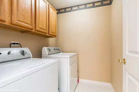 3017 Talaga Dr, Algonquin, IL 60102 photo 11