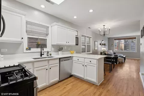 825 S Miller St #2, Chicago, IL 60607 photo 9