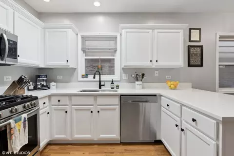 825 S Miller St #2, Chicago, IL 60607 photo 8