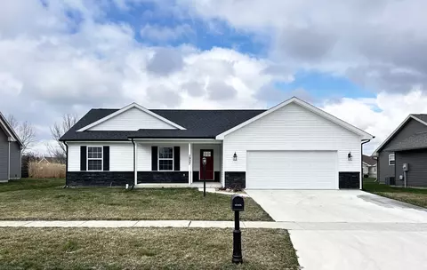 1907 S Lucas St, Urbana, IL 61802