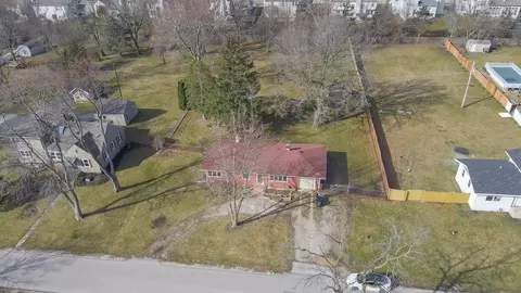 View/Area - 6 S266 4th St, Eola, IL 60519 photo 1 of 5