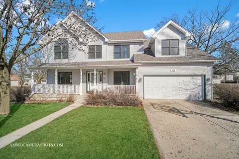 255 W Harrison Rd, Lombard, IL 60148